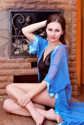 Elena  femme ukrainienne de Kiev, parle anglais, russe